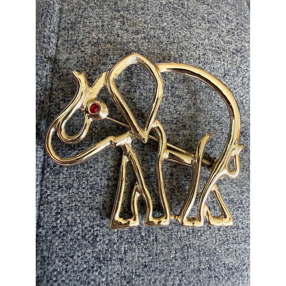 Sears Vintage Gold Tone Elephant Brooch Red Rhinestone Eye Pin